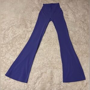 Lululemon Groove Super-High-Rise Flared Pant Nulu Charged Indigo Size 2